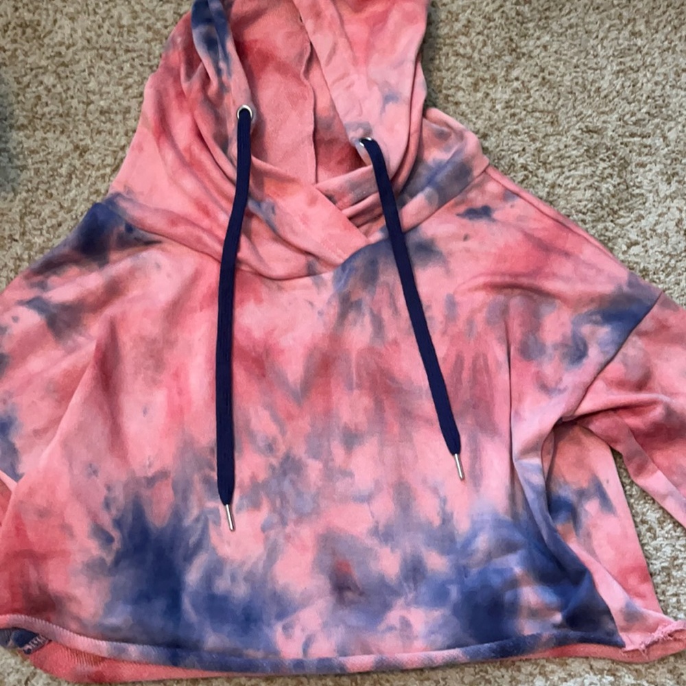 Cropped Hoodie